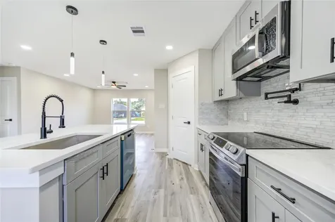 10413 Muscatine Street Houston TX 77029
