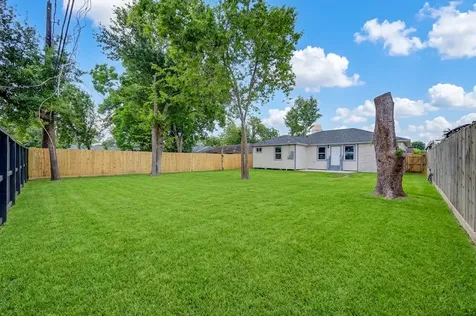 10413 Muscatine Street Houston TX 77029