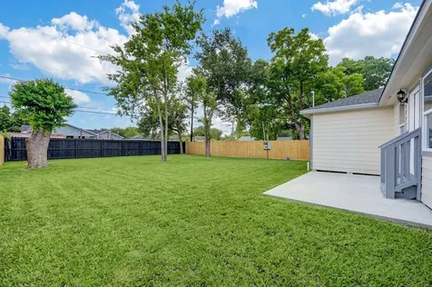 10413 Muscatine Street Houston TX 77029