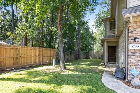 1766 Parkside Shores Lane Crosby TX 77532
