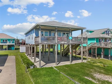 135 Ocean Shore Drive Crystal Beach TX 77650