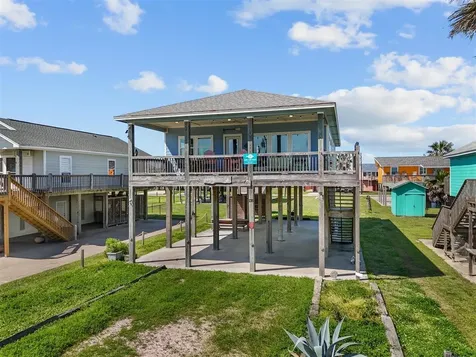 135 Ocean Shore Drive Crystal Beach TX 77650
