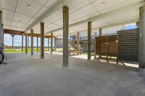 135 Ocean Shore Drive Crystal Beach TX 77650