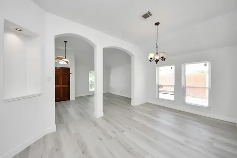 10850 White Oak Point Court Cypress TX 77429