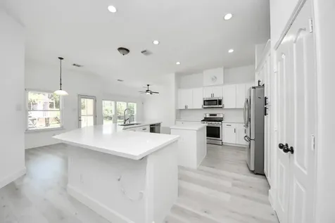10850 White Oak Point Court Cypress TX 77429