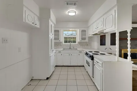 20 Woods Lane Coldspring TX 77331