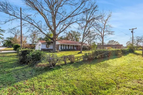 20 Woods Lane Coldspring TX 77331