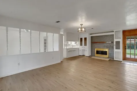 20 Woods Lane Coldspring TX 77331