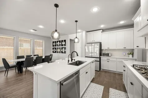 154 Amaranth Way Richmond TX 77406