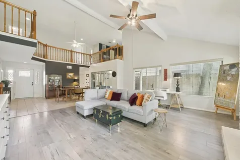 3218 Knoll West Drive Houston TX 77082