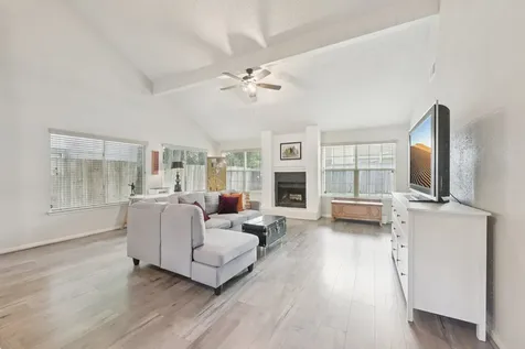 3218 Knoll West Drive Houston TX 77082