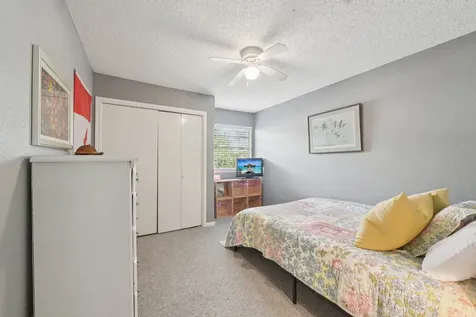 3218 Knoll West Drive Houston TX 77082