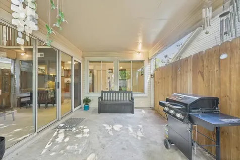 3218 Knoll West Drive Houston TX 77082