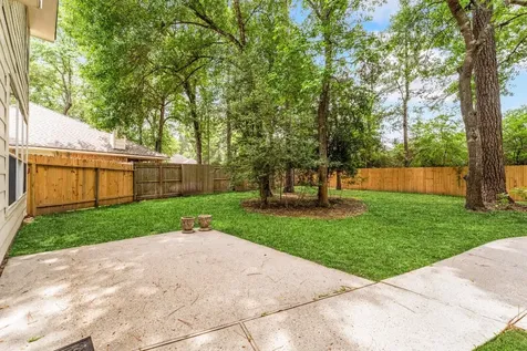 71 N Acacia Park Circle The Woodlands TX 77382