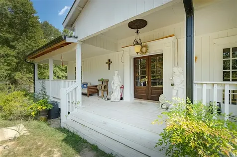 931 Trails End Drive Cleveland TX 77328