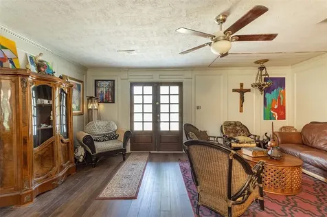 931 Trails End Drive Cleveland TX 77328