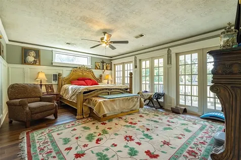 931 Trails End Drive Cleveland TX 77328
