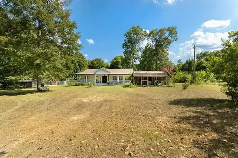 931 Trails End Drive Cleveland TX 77328