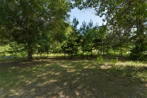 931 Trails End Drive Cleveland TX 77328