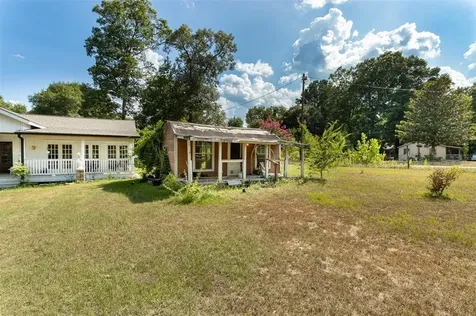 931 Trails End Drive Cleveland TX 77328