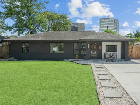 1119 W 30th Street Houston TX 77018