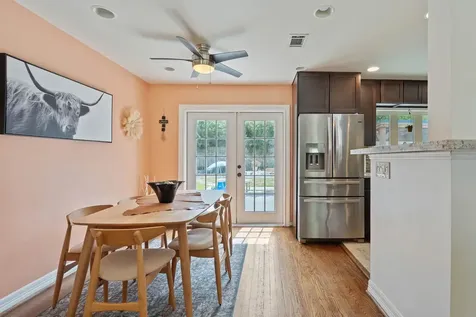 1119 W 30th Street Houston TX 77018