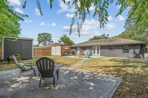 1119 W 30th Street Houston TX 77018