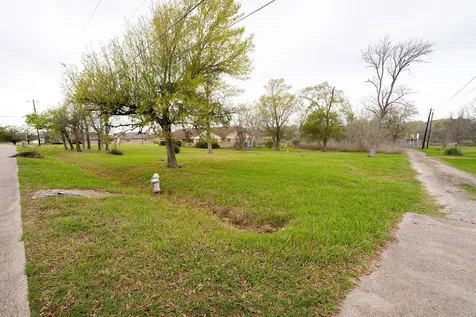 0 N Burnett Drive Baytown TX 77520