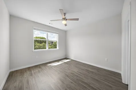 1575 League Line Road B1 Conroe TX 77304
