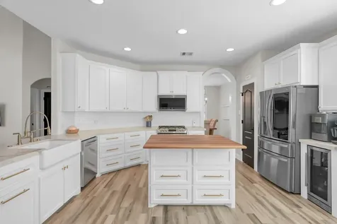 126 Wood Drake Place Tomball TX 77375