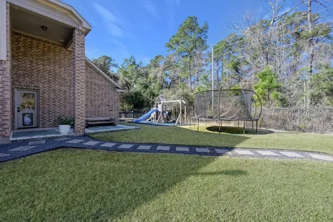 126 Wood Drake Place Tomball TX 77375