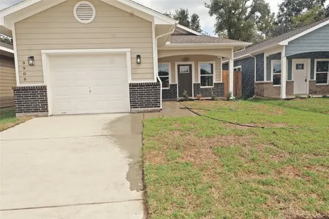 9906 Dipping Brook Street Houston TX 77076