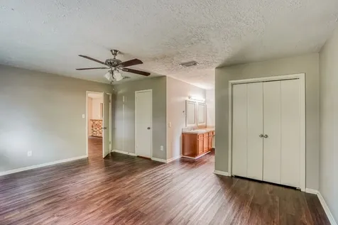 1817 New Orleans Street Deer Park TX 77536