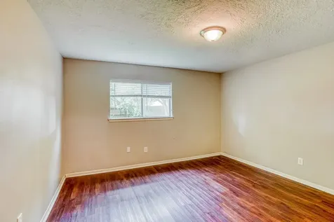 1817 New Orleans Street Deer Park TX 77536