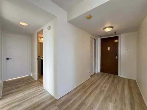 2016 Main Street 1502 Houston TX 77002