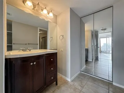 2016 Main Street 1502 Houston TX 77002