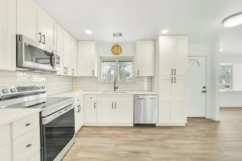 6610 Coneley Drive C879d Pearland TX 77584