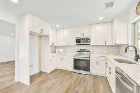 6610 Coneley Drive C879d Pearland TX 77584