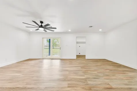 6610 Coneley Drive C879d Pearland TX 77584