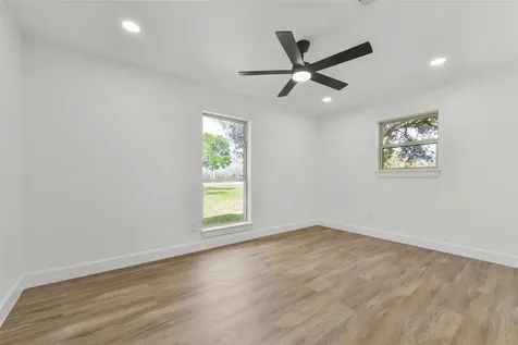 6610 Coneley Drive C879d Pearland TX 77584