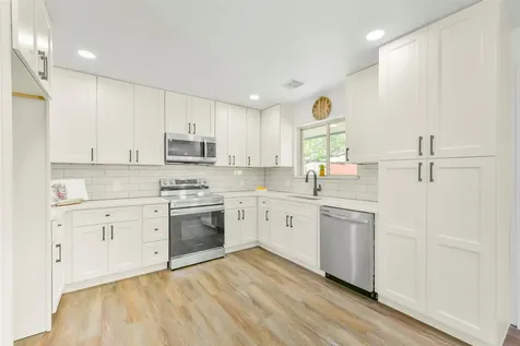 6610 Coneley Drive C879d Pearland TX 77584