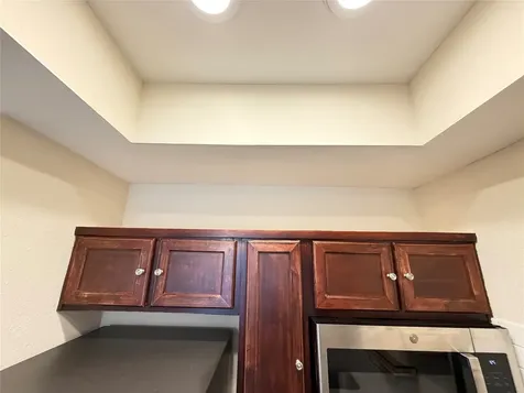 4515 Briar Hollow Place 315 Houston TX 77027