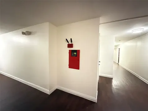 4515 Briar Hollow Place 315 Houston TX 77027