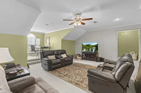 5080 Eaheart Circle Beaumont TX 77706