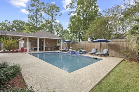 5080 Eaheart Circle Beaumont TX 77706