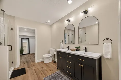 917 S Main Street Highlands TX 77562
