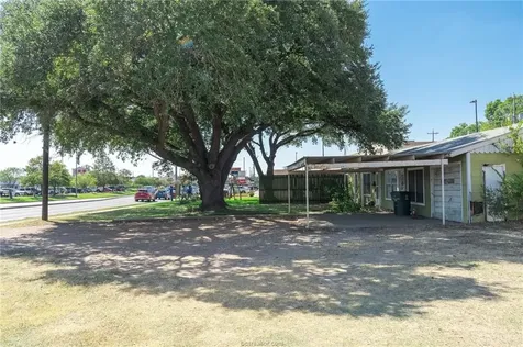 720 E Villa Maria Road Bryan TX 77802