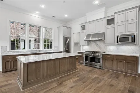 1143 Castellina Lane Houston TX 77055