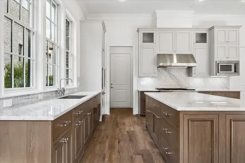 1143 Castellina Lane Houston TX 77055