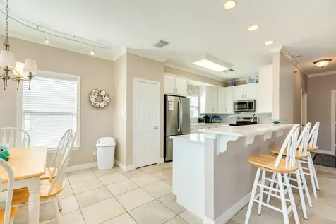 13730 San Domingo Drive Galveston TX 77554